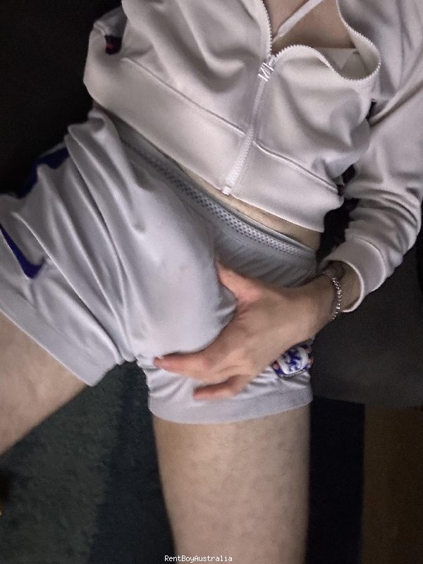 LeoXL Gay Escort Sydney 0423571202 BoyLtd.com